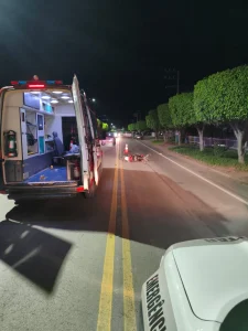 Acidente entre carro e moto deixa duas pessoas gravemente feridas em Presidente Getúlio