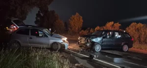 Quatro pessoas ficam feridas em colisão frontal em São Joaquim