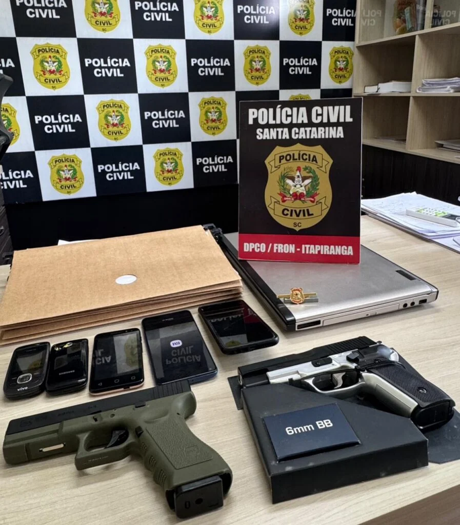 Mulher é Investigada Por Fingir Ser Juíza Em (1)