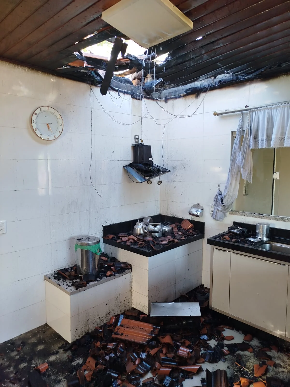 Incêndio atinge residência na localidade de Boa Vista, em Vidal Ramos