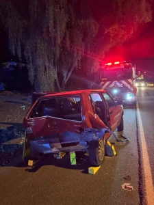 Colisão entre carros na BR-470 deixa mulher ferida em Ascurra