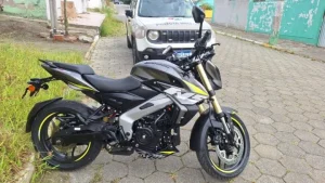 Motocicletas furtadas em estabelecimento comercial são recuperadas horas após o crime