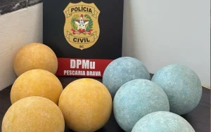 Polícia Civil recupera bolas de bocha furtadas em praça de Pescaria Brava