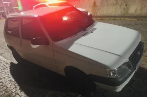 Homem é preso em flagrante tentando furtar carro em Rio do Sul