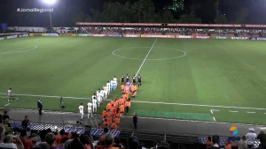 Torcida corre e metade dos ingressos já foi vendida