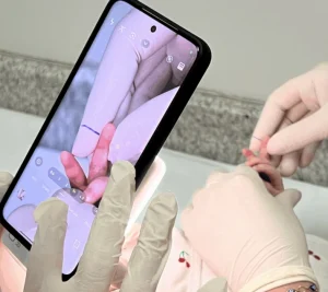 Polícia Científica de SC testa emissão da Carteira de Identidade Nacional diretamente em maternidades