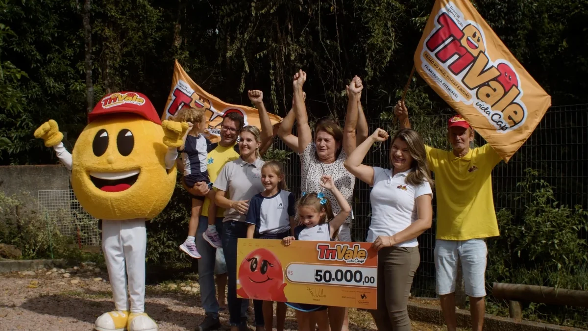 Sequência 01.00 04 26 08.quadro014