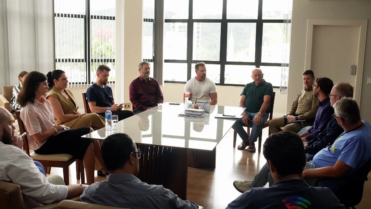 Sequência 01.00 06 09 21.quadro040