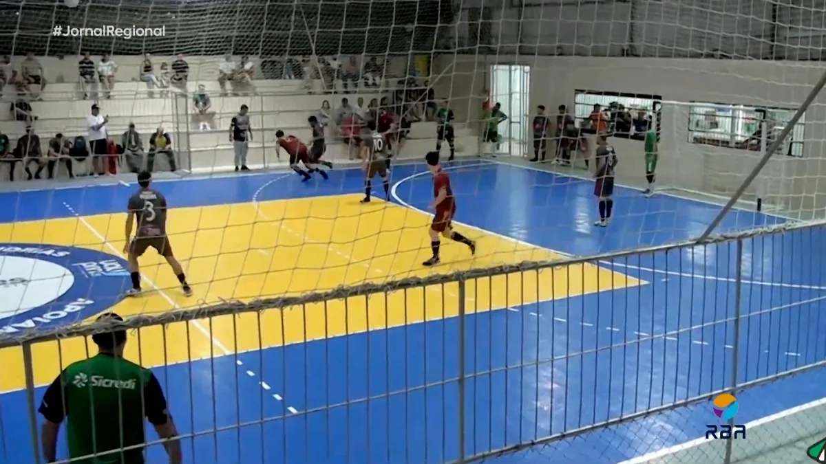 Sequência 01.00 08 16 03.quadro016