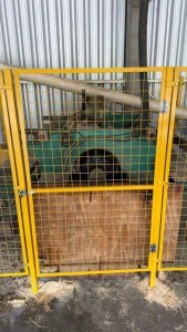 Jovem sofre fraturas expostas em acidente de trabalho em madeireira de Dona Emma