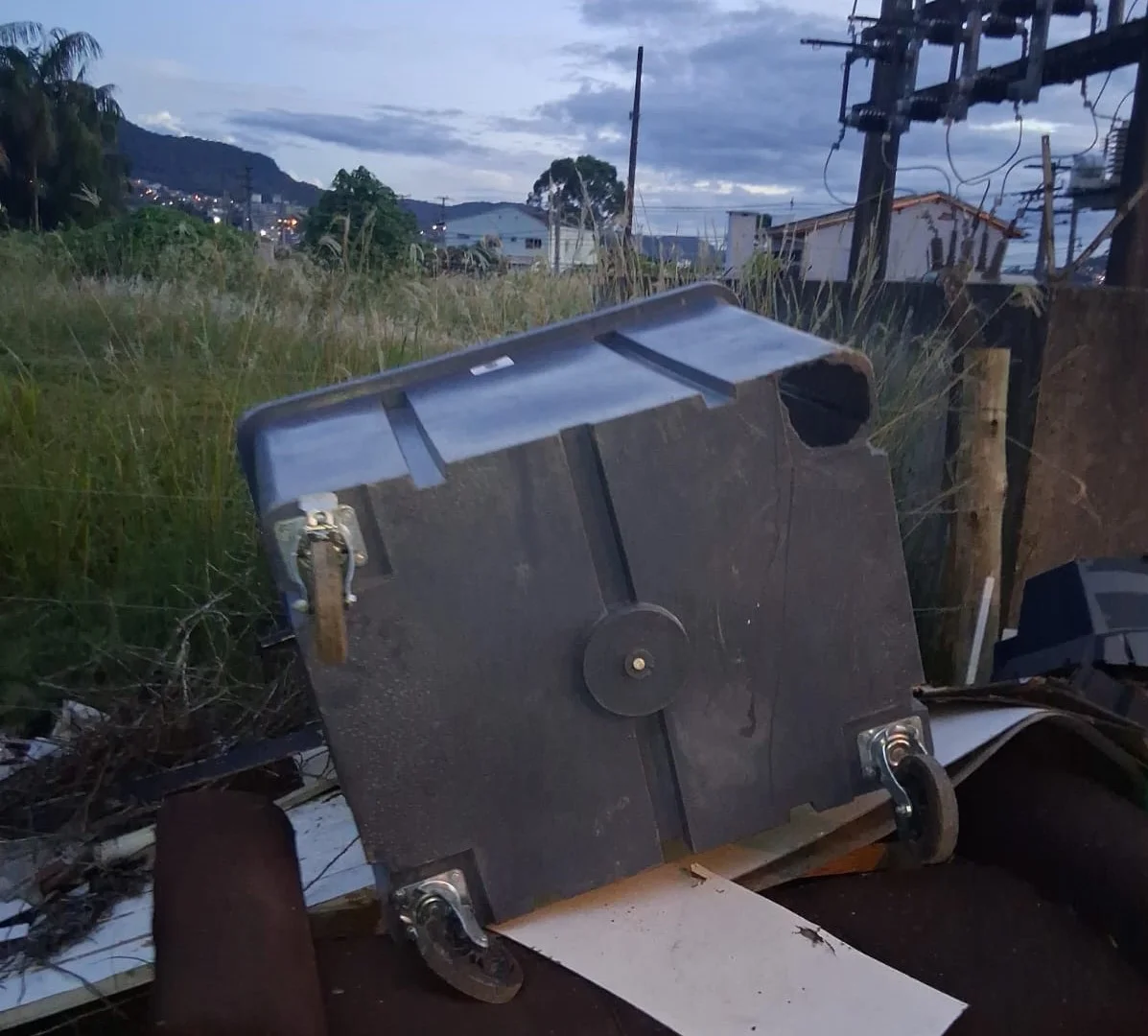 Cf9004f7 Aeda 493c B4fd 6900bc83f876