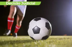 Médico condenado na Lei Maria da Penha tem pedido para jogar futebol negado 