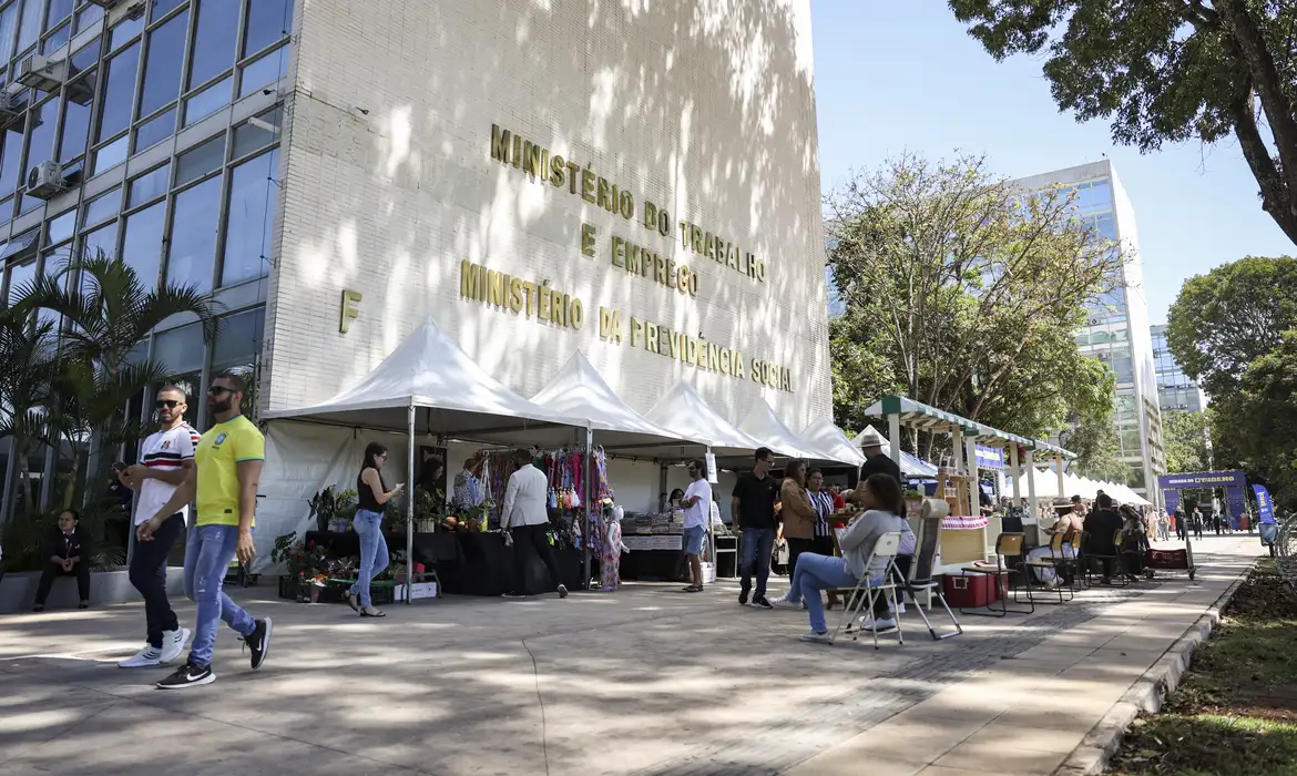 Semana Trabalho Mcamgo Abr 05052025 12