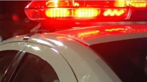 Agressão com facão e mandado em aberto: homem é preso após ataque à companheira em Papanduva