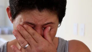 Família de Taió pede ajuda. Mãe cuida de dois filhos com necessidades especiais