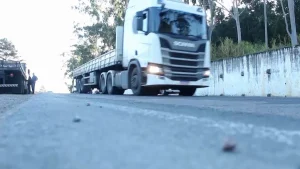 Justiça proíbe e estabelece multas para quem bloquear rodovias federais