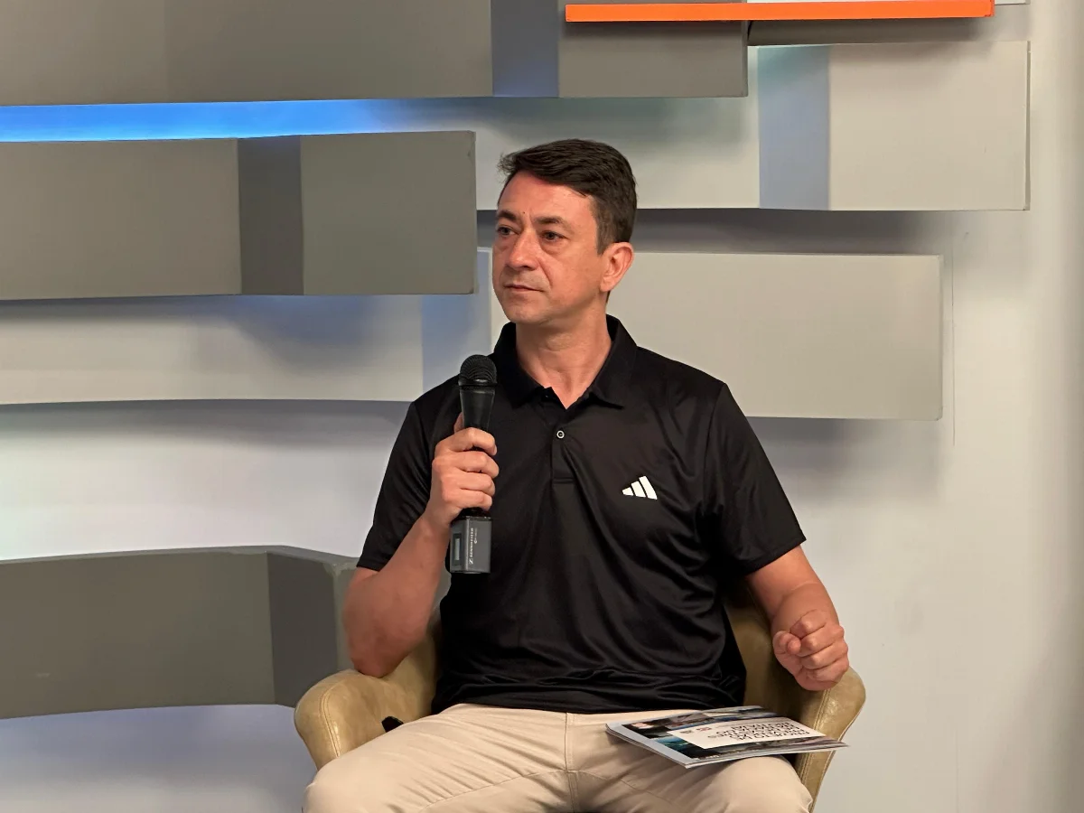 Canal Extravasor No Alto Vale