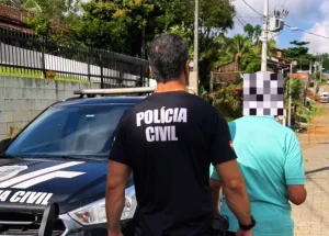 Pastor de 82 anos é preso após condenação por abusos sexuais contra criança em Apiúna