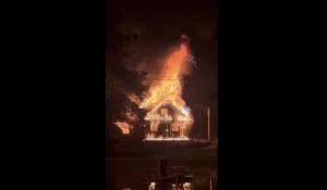 Identificados suspeitos de incêndio criminoso que destruiu duas casas em Taió