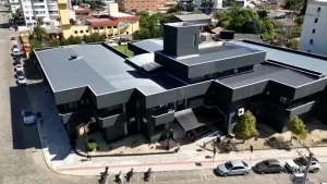 Reforma na Delegacia Regional. Prédio tem nova Sala Lilás, academia e outras novidades