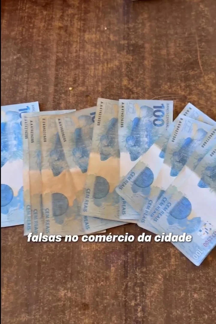 Sequência 01.00 04 31 14.quadro023