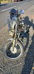 Acidente entre carro e moto deixa dois feridos na BR-470 em Rodeio