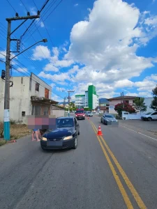 Motociclista fica ferido em colisão com carro na SC-340 em Presidente Getúlio