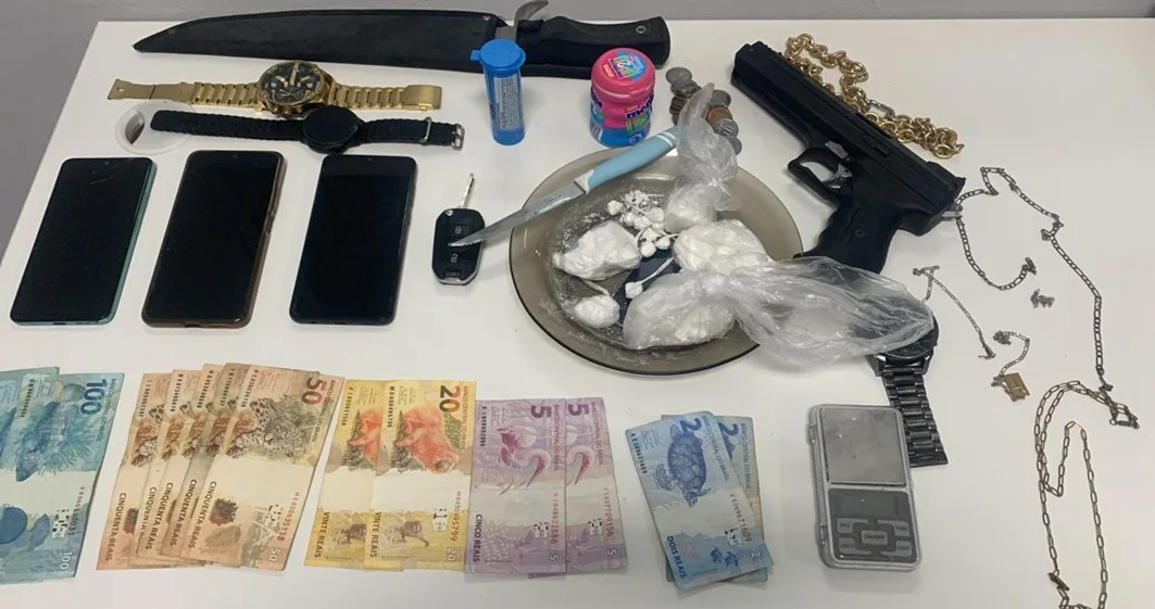 Fcaeca41 Eb21 413e A87c 144c68454b92