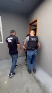 Homem condenado a 18 anos por tráfico tenta fugir, mas é preso em Bom Retiro