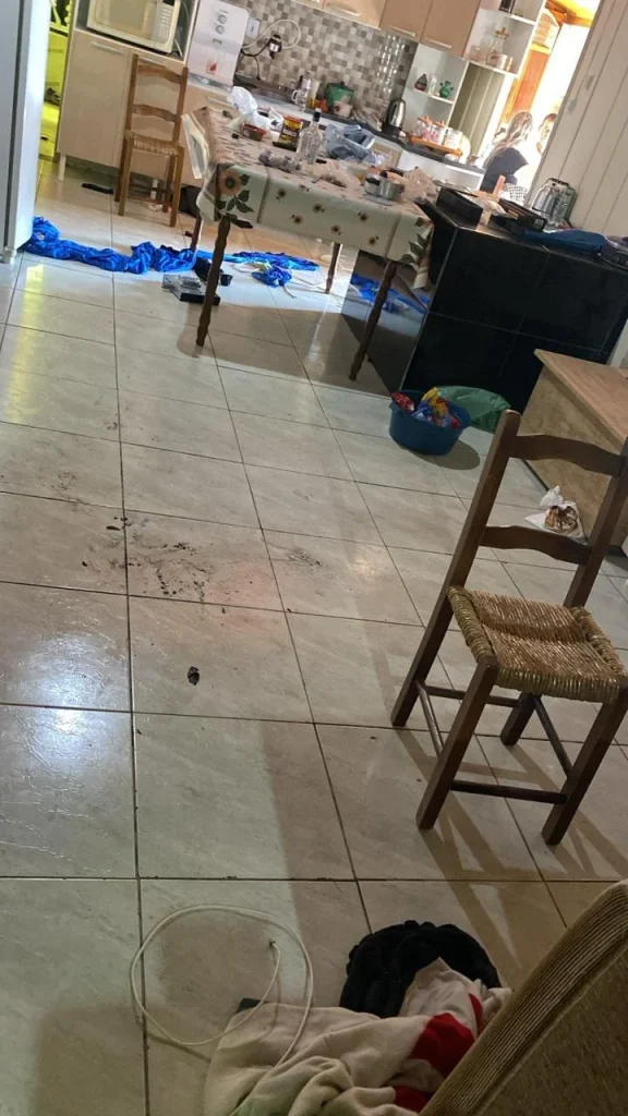 32158b46 3e4f 46b0 B7b2 8c9e9a223a1b