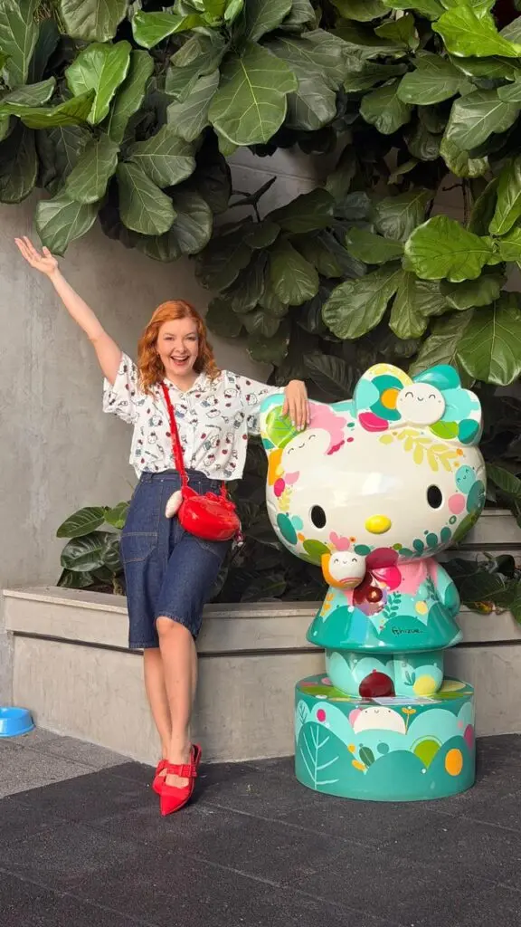 Foto 009 2026 Hello Kitty Parade Estendida .jpg