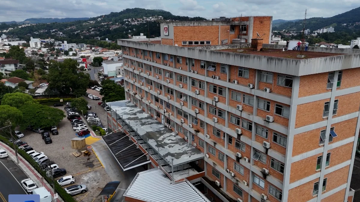 Jr 0210 B7.00 04 36 28.quadro034