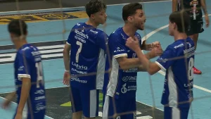 Moitas atropela e empolga a torcida