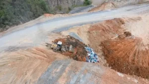Polícia Civil abre inquérito para investigar lixo enterrado em pedreira de Pouso Redondo