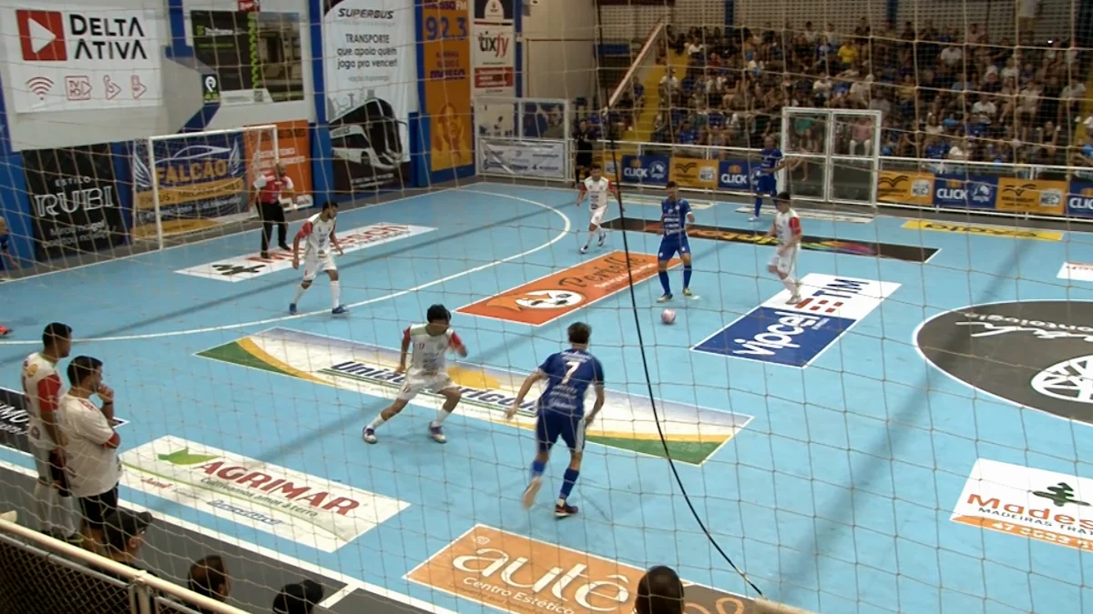 Jr 0210 B7.00 18 44 20.quadro038