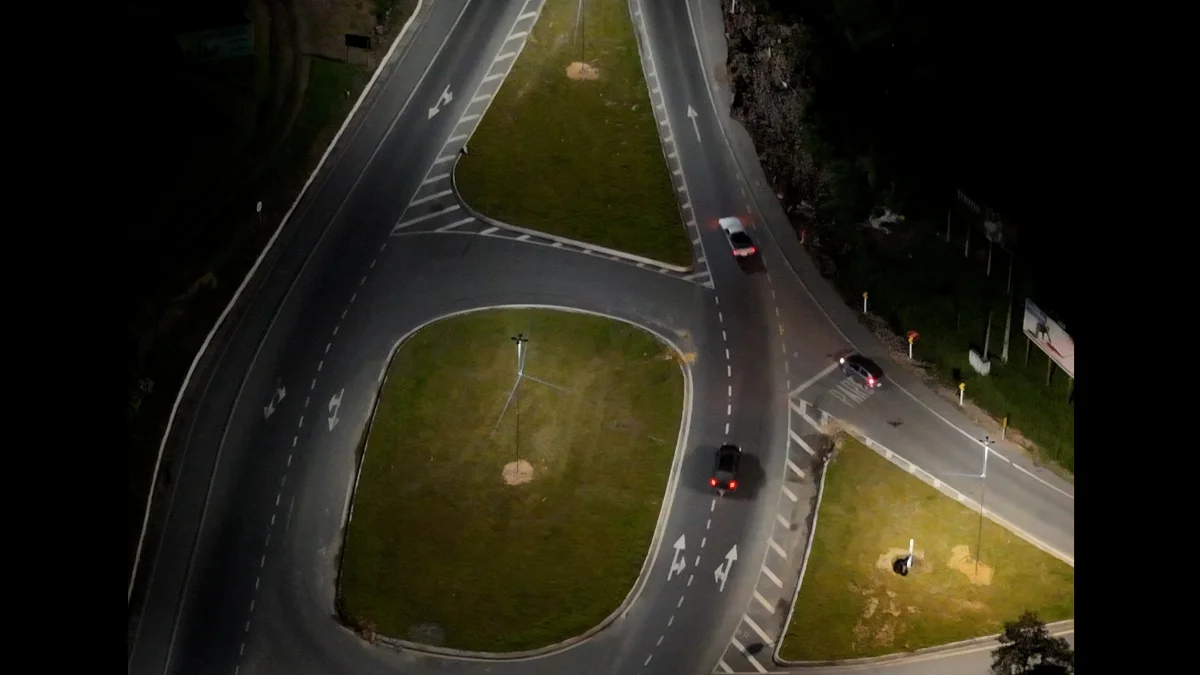 Sequência 01.00 04 54 04.quadro053