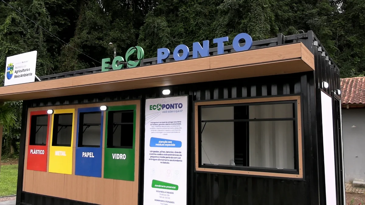 Sequência 01.00 24 51 08.quadro036