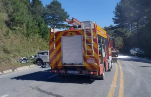 Idosa morre em colisão frontal na BR-282, em Alfredo Wagner
