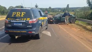 PRF prende casal venezuelano com drogas após fuga de 12 km e resgata criança em situação de risco após acidente na BR 282/SC