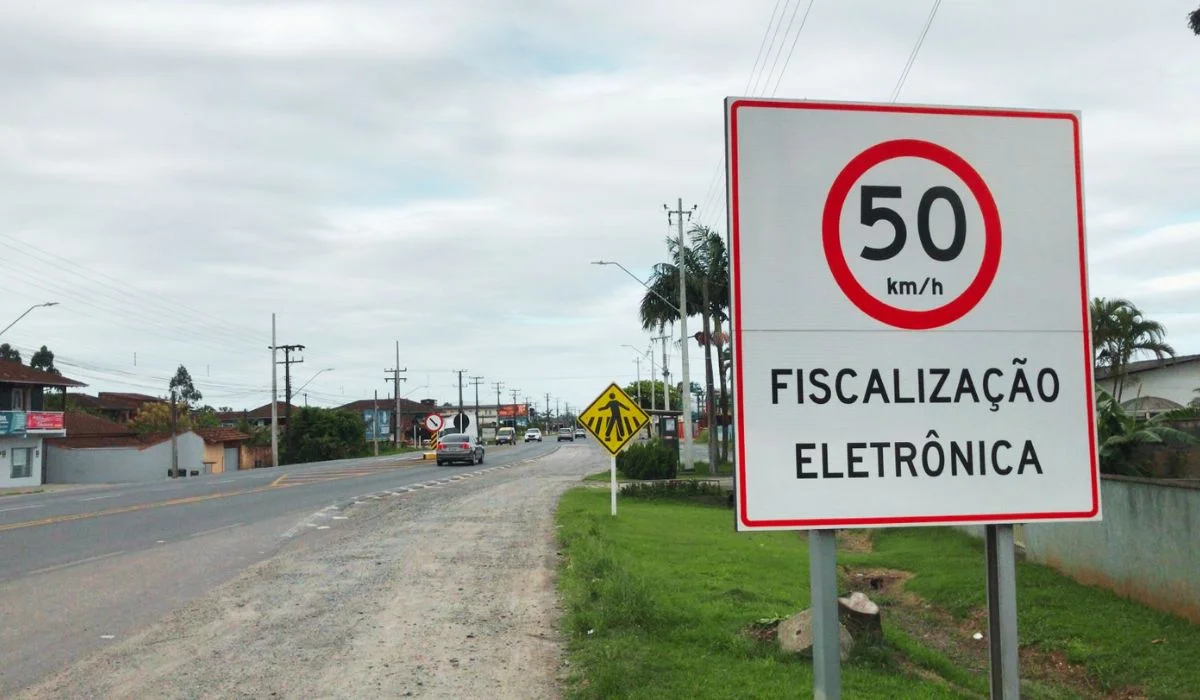 Fim Das Placas De Radar Pode Pegar Motoristas De Surpresa Nas Rodovias Brasileiras