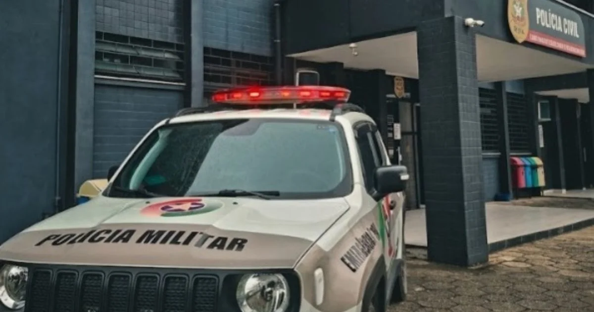 Homem Invade Creche Com Faca Entra Em Luta E E Imobilizado Em Cidade De Sc