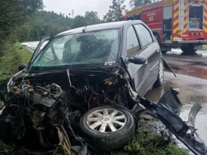 Homem é condenado a 13 anos de prisão por tentativa de feminicídio contra ex-companheira em Rio do Sul