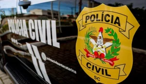 Polícia Civil prende homem investigado por tortura e estupro de idosa em Apiúna