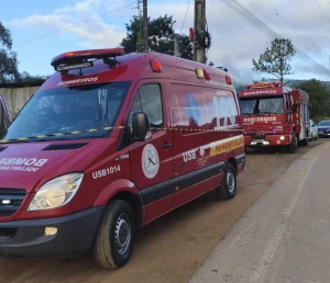 Motociclista de 29 anos morre após colidir contra poste em José Boiteux