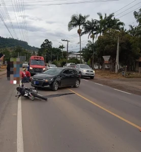 Motociclista fica ferido após colisão na SC-340 em Presidente Getúlio