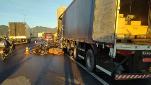 Grave acidente é registrado na BR-101 em Itapema