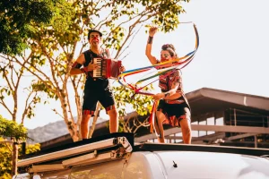 2º Roda Riso por Santa Catarina: dupla de palhaços realiza apresentações em Itajaí, Joinville e Ituporanga