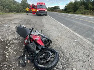 Motociclista morre em acidente com caminhonete de Agronômica na BR-282