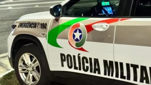 Homem é preso após ameaçar companheira com arma de fogo em Trombudo Central