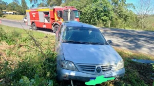 Cinco pessoas ficam feridas em saída da pista, em Pouso Redondo